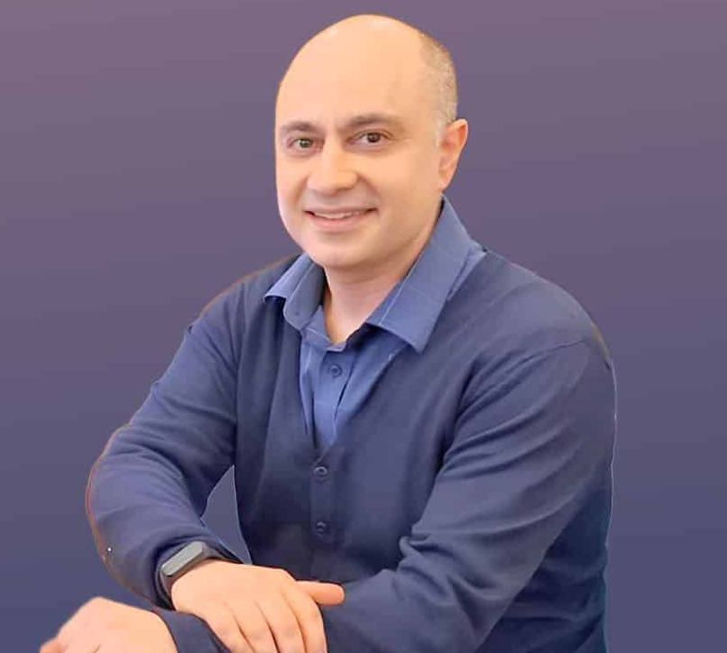 Dr Chris Papadopoulos